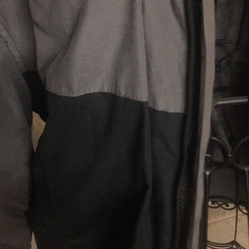 Jacket - Picture 2 of 8